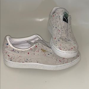 Rare Paint Splatter Puma Suede! Hardly worn